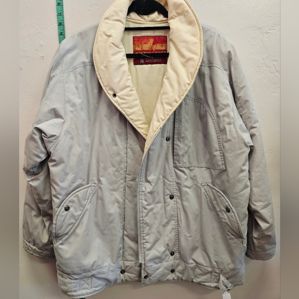 Winter, vintage, travel, cold, London, fog, casual, puffer, simple, retro